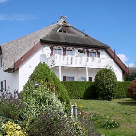 Haus Am Bodden Lägenhet Groß Zicker Exteriör bild