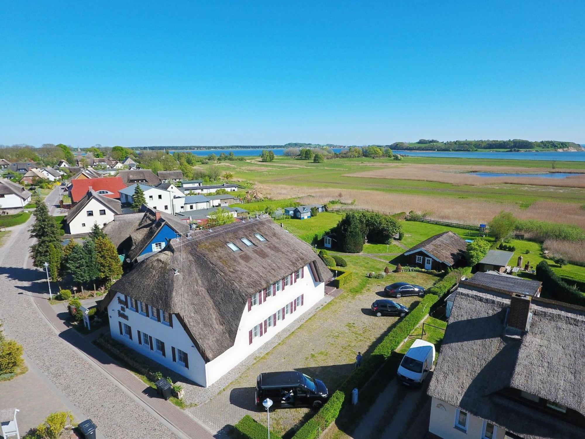 Haus Am Bodden Lägenhet Groß Zicker Exteriör bild